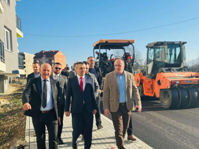 Završava se izgradnja nove ceste u Kalesiji, lokaciju posjetio ministar Dizdar