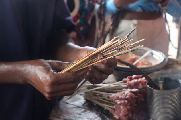 “Cinquante, cinquante“: Najpoznatija ulična hrana Kameruna