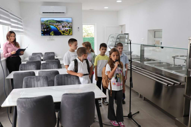 U Mostaru otvorena prva školska kantina u HNK, obrok za učenike pet KM