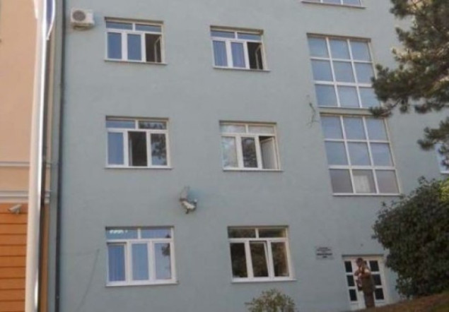 78-godišnjaku određen pritvor radi zadovoljavanja pohote pred maloljetnicima