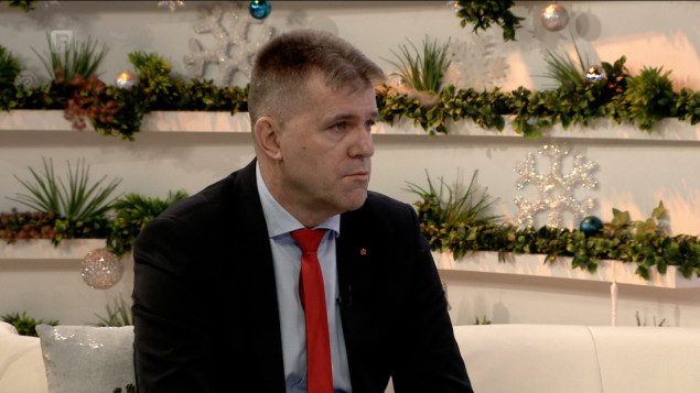 Elvir Karajbić ove srijede u Političkim minutama