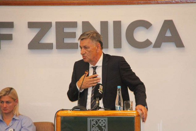 Fuad Kasumović zvanično potvrdio da neće prihvatiti osvojeni mandat u Skupštini ZDK