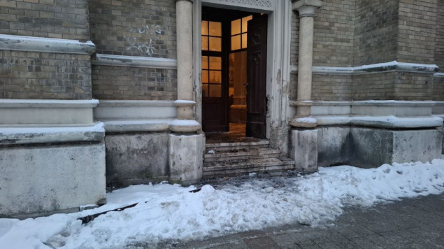 Požar u Crkvi Imena Marijinog u Novom Sadu, nema povrijeđenih