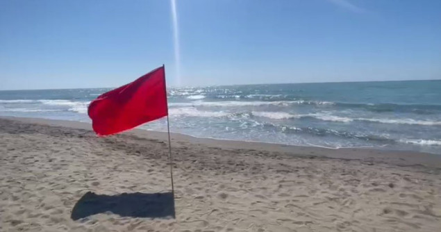 Otac i dva maloljetna sina se utopili kod albanskog grada Kavaje