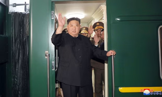 Kim Jong-un stigao u Rusiju na sastanak sa Putinom, SAD prijete sankcijama