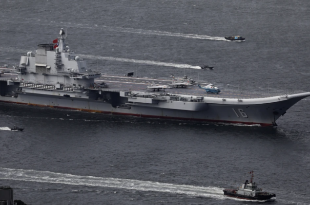 Kineski nosač aviona kod japanske obale