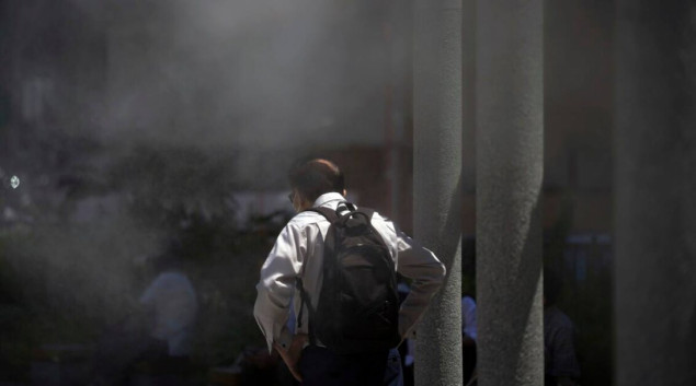 U Kini desetine gradova pod toplotnim talasom, tope se krovovi