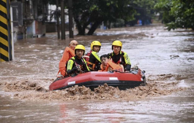 Obilne kiše i poplave stvaraju pustoš u Kini