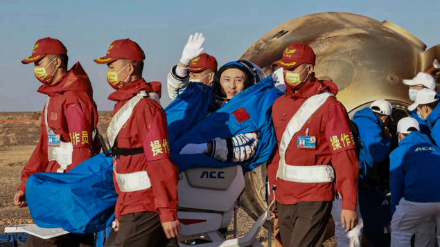 Kapsula Shenzhou 16 sa tri astronauta sletjela na Zemlju u povratku sa kineske svemirske stanice