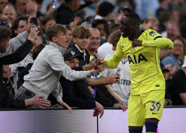 Randal Kolo Muani ponovo u Juventusu