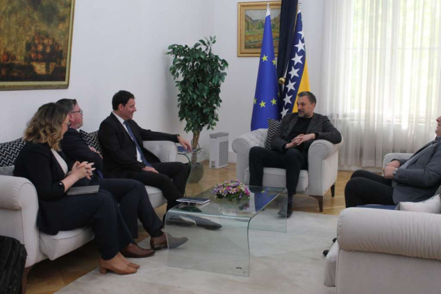 Konaković i Frangeš razgovarali o političkim i društvenim okolnostima u Bosni i Hercegovini