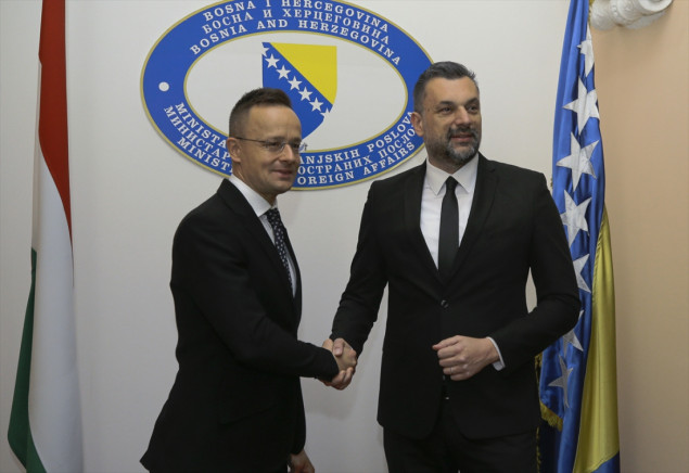 Mađarski šef diplomatije u posjeti BiH, sastanak sa Konakovićem