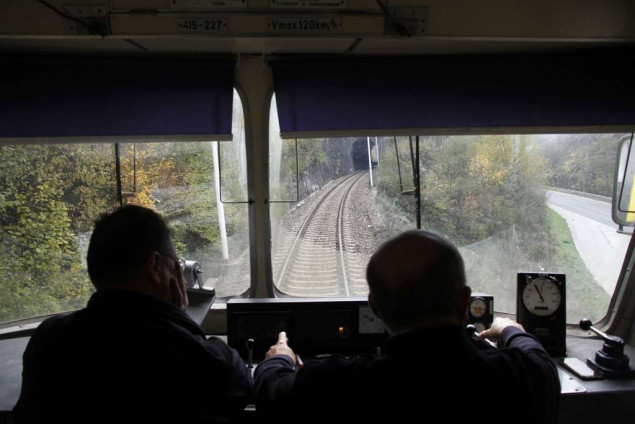 Kod Konjica teretni vlak iskočio iz šina