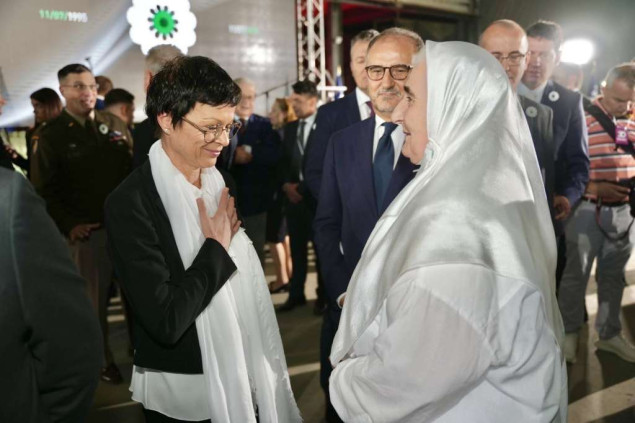 Kos: Majke Srebrenice među najsnažnijim glasovima pomirenja