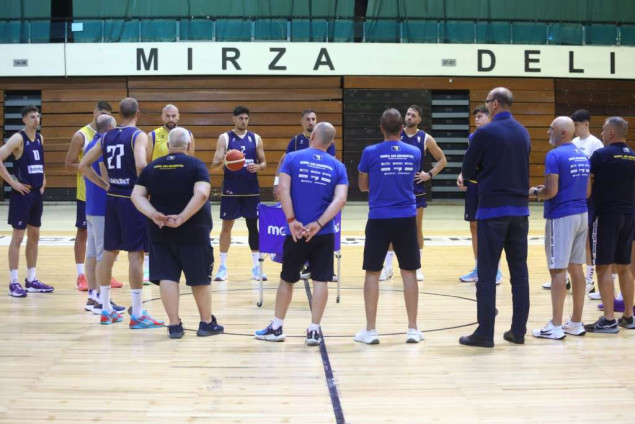 Košarkaška reprezentacija BiH obavila prvi trening u Skenderiji u sklopu priprema za Eurobasket