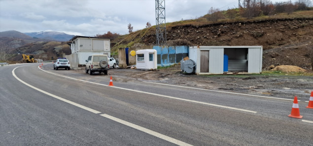 Na Jarinju mirno, pojačano prisustvo specijalne policije