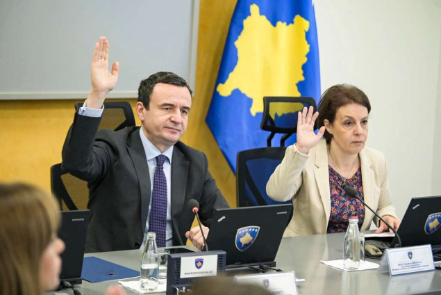 Vlada Kosova usvojila nacrt zakona o izdavanju osobnih iskaznica od rođenja