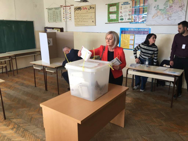 Borjana Krišto glasovala u Livnu: Očekujem da će izbori proći u fer i demokratskom ozračju