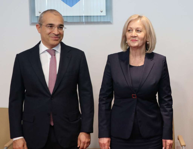 Krišto razgovarala s ministrom ekonomije Azerbejdžana