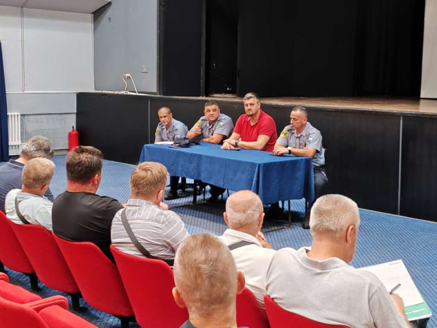 Sastanak MUP-a USK i predstavnika mjesnih zajednica Bihaća-O migrantima, saobraćaju i drugim temama