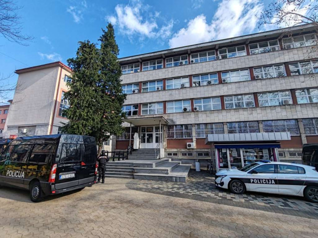 Tri osobe uhapšene u Bihaću zbog izvršenja više krivičnih djela predati Tužilaštvu USK