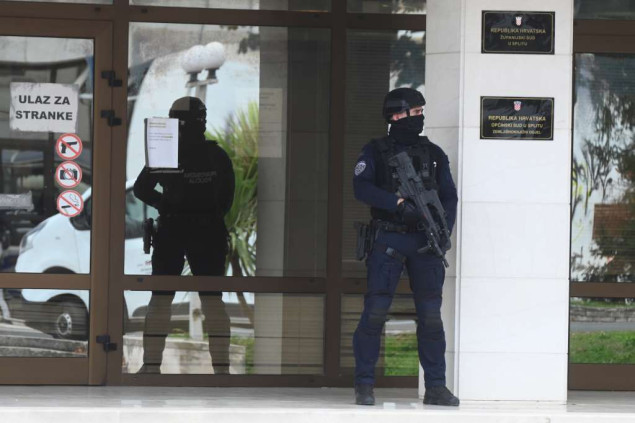 Zbog dojave o bombi evakuiran Županijski sud u Splitu