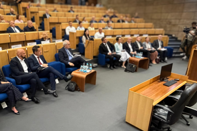 Zakoni ministra Isaka za sistemsko suzbijanje nasilja i zaštitu ljudskih prava