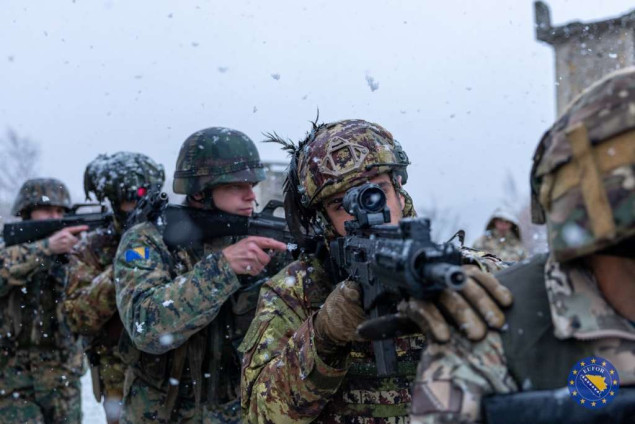 Pripadnici EUFOR-a i OSBiH završili obuku u Pazariću i bazi Butmir