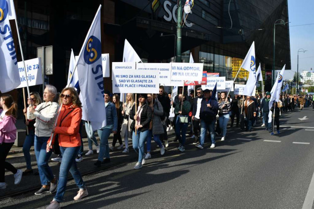 Sidnikat poziva parlamentarce da podrže zakon o neradnim danima i za radnike u trgovini
