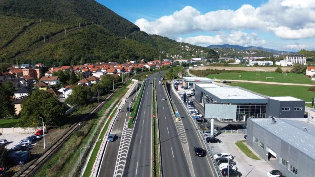 Ministarstvo saobraćaja KS - Na Ilidži u saobraćaj puštena uključna traka na brzu cestu