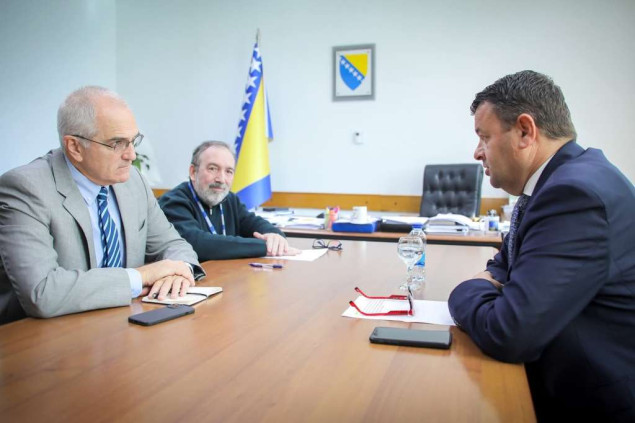 Hurtić i Holtzapple: Obrazovanje bez podjela i nulta tolerancija na govor mržnje