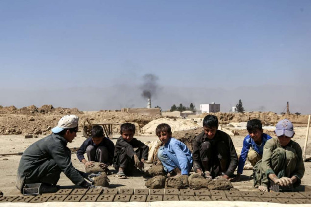 UNICEF - Gotovo 138 miliona djece širom svijeta izloženo nezakonitom dječijem radu