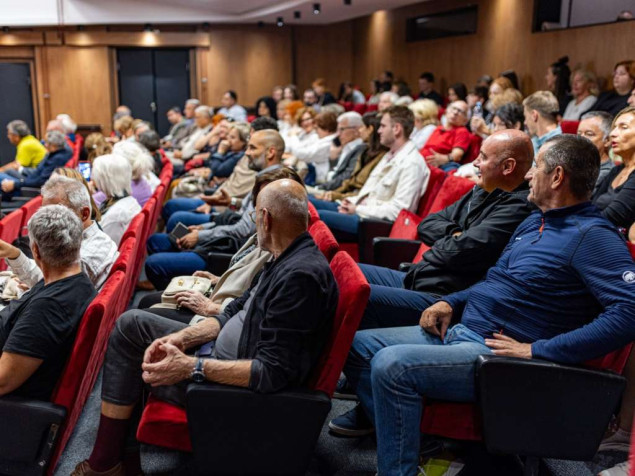 U Narodnom pozorištu Mostar prikazan film 'Partizanska nekropola'