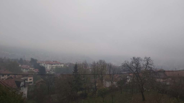 Loš kvalitet zraka u KS-u, plućni i srčani bolesnici trebaju reducirati boravak na otvorenom