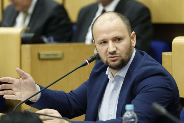 Zukić: SDA i DF nisu u identičnoj situaciji kao SDP 2014, Nikšić time skriva da ovisi o HDZ-u i SNSD-u