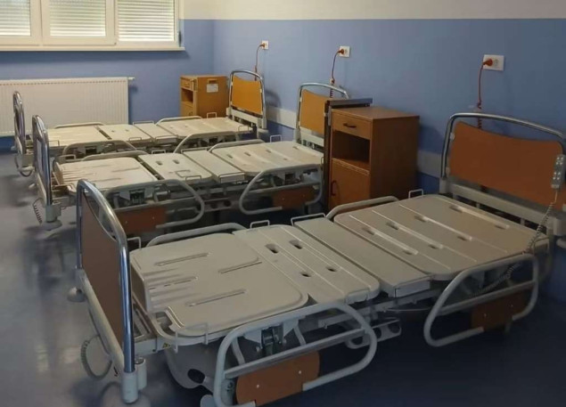 Donacija iz Austrije: Kantonalnoj bolnici u Bihaću 45 novih električnih kreveta