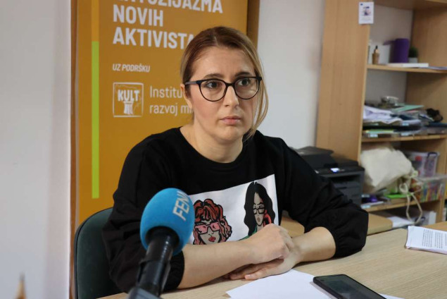 Demić: Umjesto da se istražuje prosjačenje, pravda se kao „tradicionalni kulturni običaj"