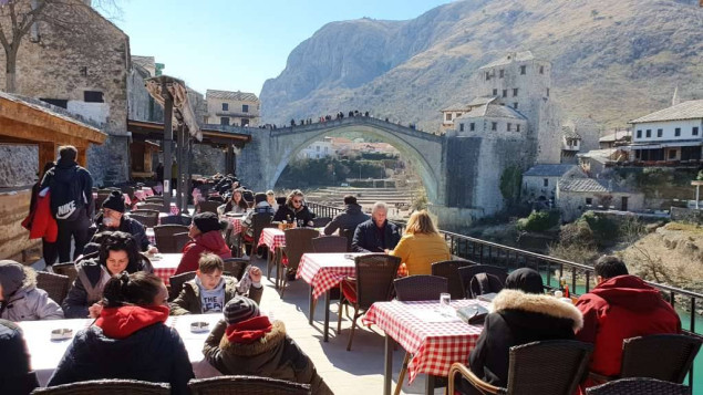 Turist iz Srbije poginuo u mostarskom starom gradu