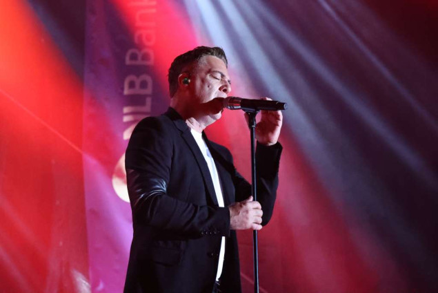 Nova 2024. u BiH dočekana uz regionalne zvijezde