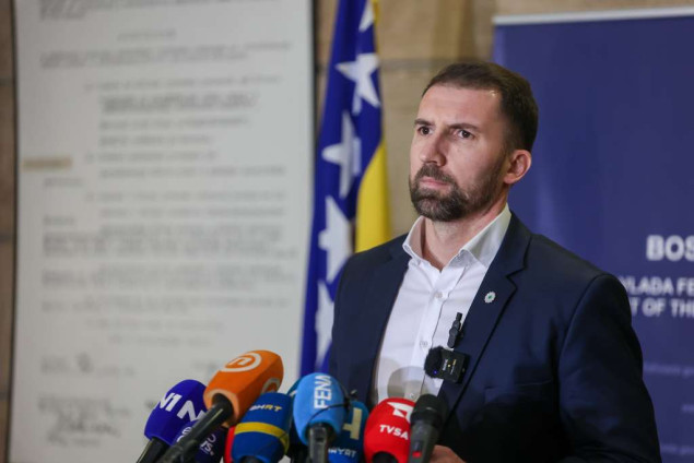 Prednacrt zakona o radu upućen Vladi FBiH: Jača zaštita radnika i više fleksibilnosti za poslodavce