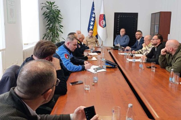 Uk i Pandurević: Pojačana koordinacija institucija u cilju efikasnijeg čišćenja snijega