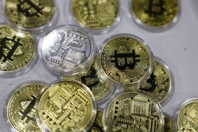 Novi pad bitcoina, potonuo više od pet posto