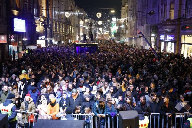 Javni doček Nove 2024. - Sarajevska priča uz četiri benda i dobar provod