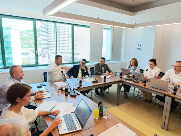 FMERI - Dvije elektroprivrede jedan cilj uredan prijenos distribucije struje