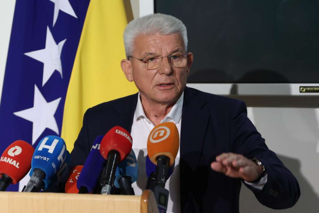 Džaferović: Ako Kolegij ne skine tačku o Ustavnom sudu sa dnevnog reda, nećemo biti na sjednici Doma naroda