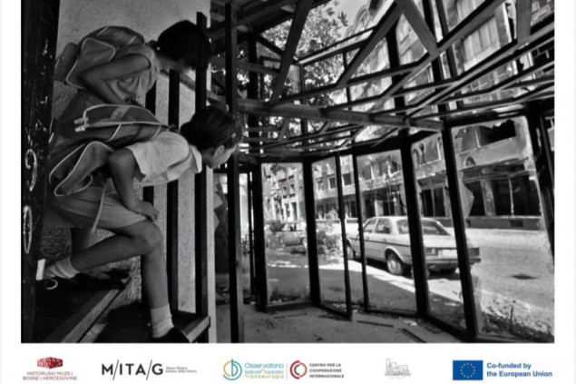 Historijski muzej BiH otvara Mjesec muzeja izložbom fotografija Marija Boccie o opsadi Sarajeva Historijski muzej BiH otvara Mjesec muzeja izložbom fotografija Marija Boccie o opsadi Sarajeva