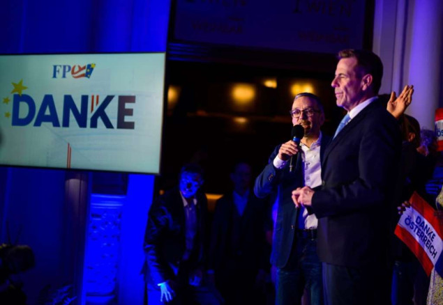 Krajnje desničarska Slobodarska stranka mogla bi prvi put pobijediti na nacionalnim izborima u Austriji