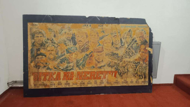Sanski Most: Plakat filma „Bitka na Neretvi“ artefakt kojeg treba konzervirati i zaštititi