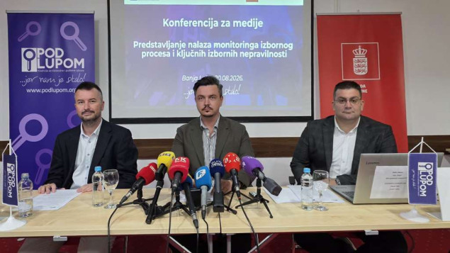 'Pod lupom' upozorava na neujednačenu praksu sankcioniranja zloupotrebe djece u političke svrhe