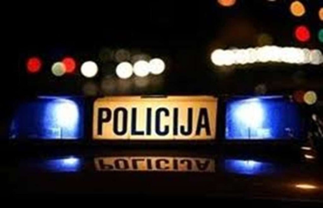 Jedno lice ranjeno u pucnjavi u Starom Gradu, policija traga za počiniocem